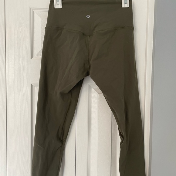 green lululemon leggings size 10 - Picture 1 of 2